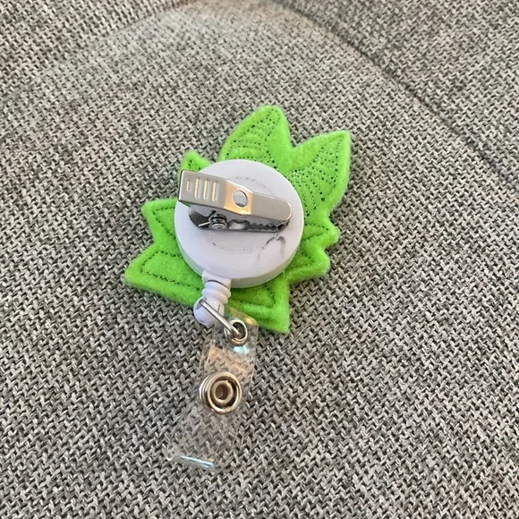 Disney Villians ponytail scrub cap with Malificent badge reel - Picture 3 of 4